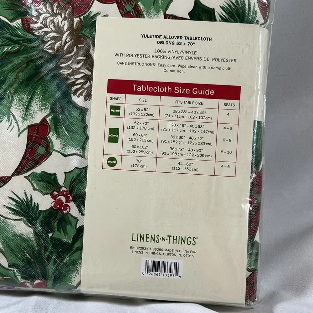 Vintage Vinyl Tablecloth Linen N Things Holly Pinecones Bows Christmas 52”x70”